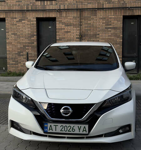 Ниссан Лиф, объемом двигателя 0 л и пробегом 92 тыс. км за 12900 $, фото 4 на Automoto.ua