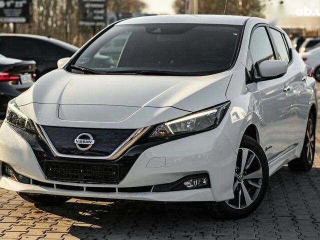 Ніссан Ліф, об'ємом двигуна 0 л та пробігом 49 тис. км за 12490 $, фото 1 на Automoto.ua