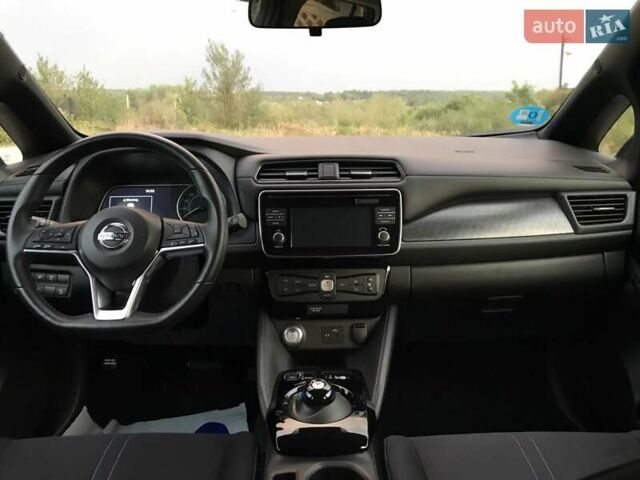 Ниссан Лиф, объемом двигателя 0 л и пробегом 15 тыс. км за 16200 $, фото 29 на Automoto.ua