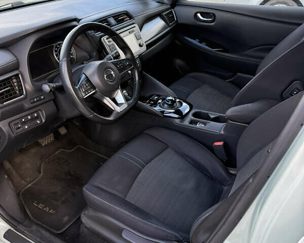 Ниссан Лиф, объемом двигателя 0 л и пробегом 56 тыс. км за 12500 $, фото 7 на Automoto.ua