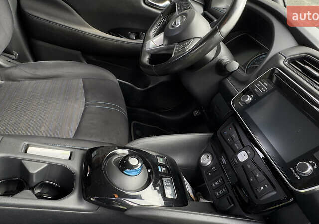 Ниссан Лиф, объемом двигателя 0 л и пробегом 92 тыс. км за 12900 $, фото 18 на Automoto.ua