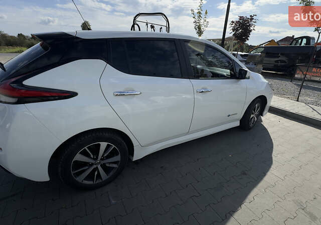 Ниссан Лиф, объемом двигателя 0 л и пробегом 92 тыс. км за 12900 $, фото 15 на Automoto.ua