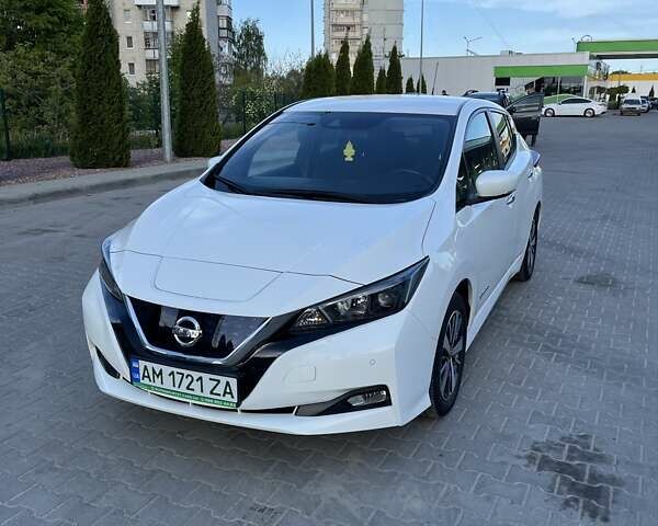 Ниссан Лиф, объемом двигателя 0 л и пробегом 37 тыс. км за 14650 $, фото 2 на Automoto.ua