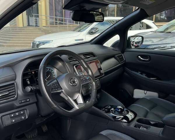 Ніссан Ліф, об'ємом двигуна 0 л та пробігом 65 тис. км за 13599 $, фото 15 на Automoto.ua