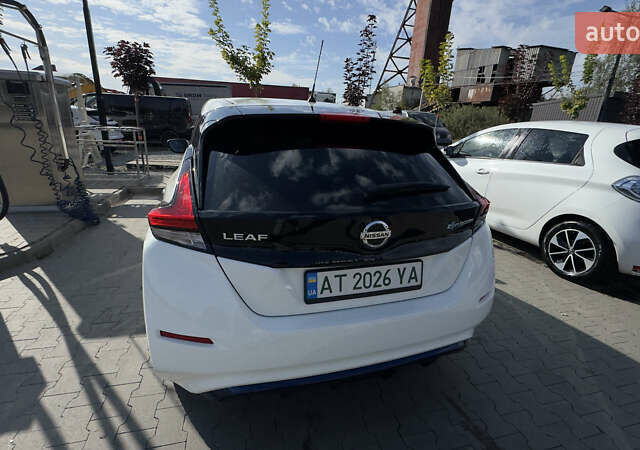 Ниссан Лиф, объемом двигателя 0 л и пробегом 92 тыс. км за 12900 $, фото 8 на Automoto.ua