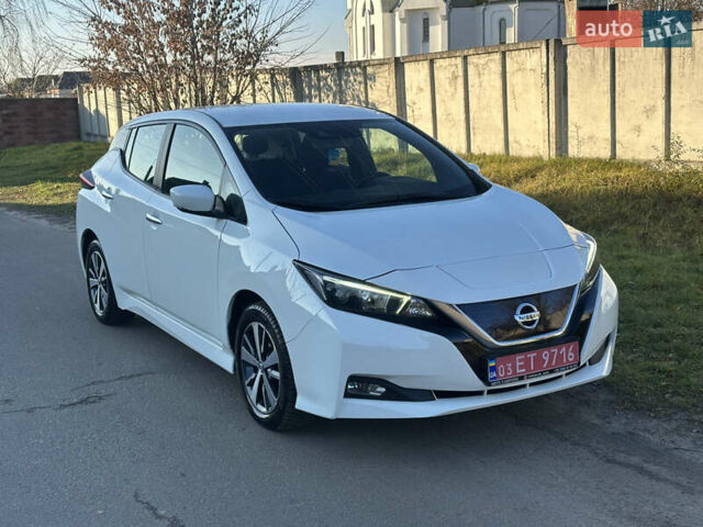 Ниссан Лиф, объемом двигателя 0 л и пробегом 132 тыс. км за 12200 $, фото 3 на Automoto.ua