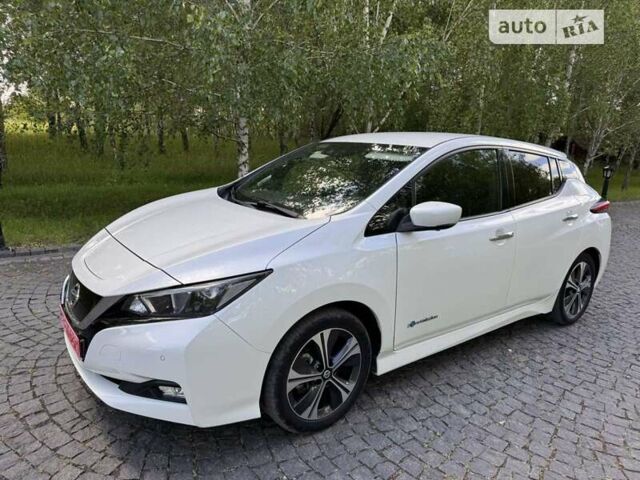 Ниссан Лиф, объемом двигателя 0 л и пробегом 101 тыс. км за 13900 $, фото 5 на Automoto.ua