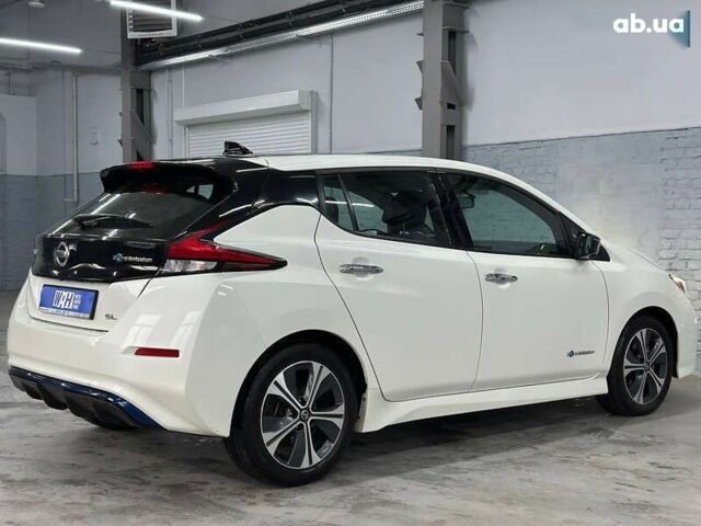 Ниссан Лиф, объемом двигателя 0 л и пробегом 56 тыс. км за 13500 $, фото 9 на Automoto.ua