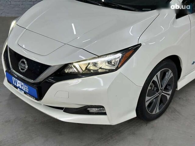 Ниссан Лиф, объемом двигателя 0 л и пробегом 56 тыс. км за 13500 $, фото 4 на Automoto.ua