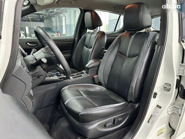 Ниссан Лиф, объемом двигателя 0 л и пробегом 56 тыс. км за 13500 $, фото 12 на Automoto.ua