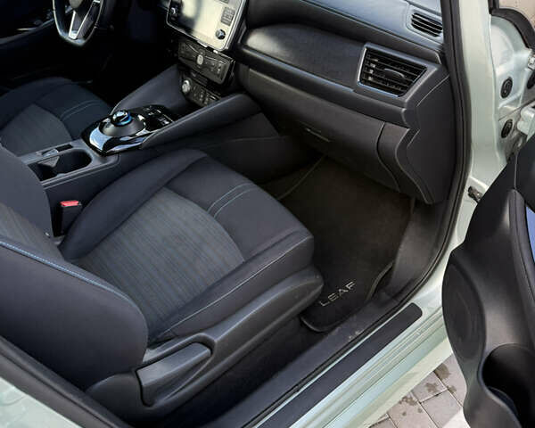 Ниссан Лиф, объемом двигателя 0 л и пробегом 56 тыс. км за 12500 $, фото 14 на Automoto.ua
