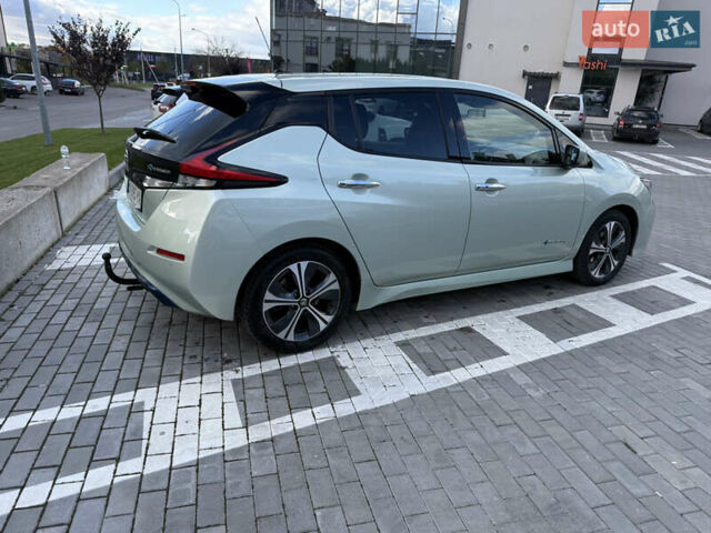 Ниссан Лиф, объемом двигателя 0 л и пробегом 56 тыс. км за 12500 $, фото 3 на Automoto.ua