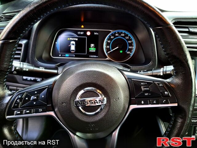 Ниссан Лиф, объемом двигателя 0 л и пробегом 119 тыс. км за 12700 $, фото 8 на Automoto.ua
