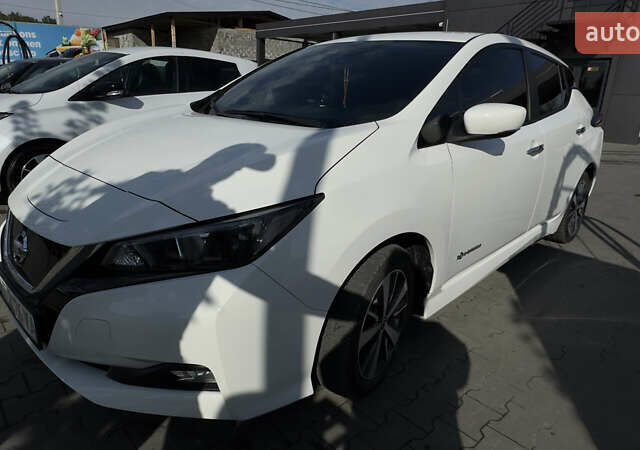 Ниссан Лиф, объемом двигателя 0 л и пробегом 92 тыс. км за 12900 $, фото 17 на Automoto.ua