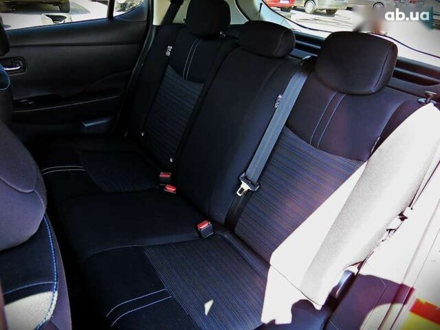 Ниссан Лиф, объемом двигателя 0 л и пробегом 93 тыс. км за 14950 $, фото 15 на Automoto.ua
