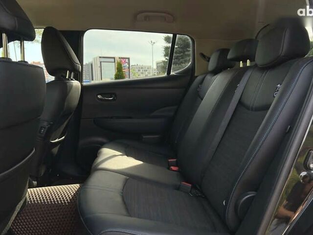 Ниссан Лиф, объемом двигателя 0 л и пробегом 81 тыс. км за 14600 $, фото 13 на Automoto.ua