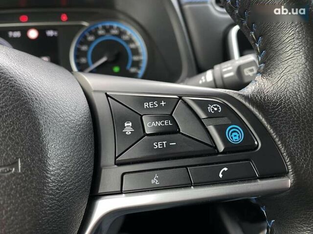 Ніссан Ліф, об'ємом двигуна 0 л та пробігом 105 тис. км за 16300 $, фото 3 на Automoto.ua