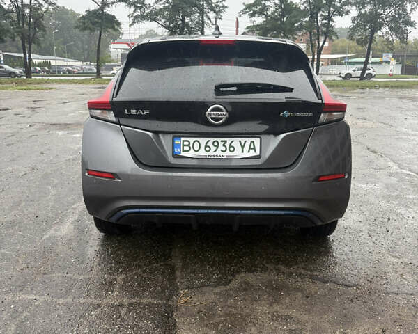 Ниссан Лиф, объемом двигателя 0 л и пробегом 100 тыс. км за 10800 $, фото 6 на Automoto.ua