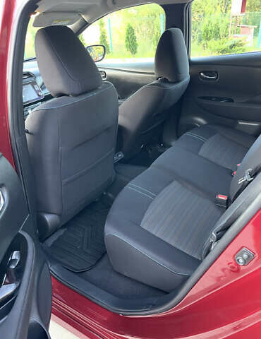 Ниссан Лиф, объемом двигателя 0 л и пробегом 69 тыс. км за 13150 $, фото 24 на Automoto.ua