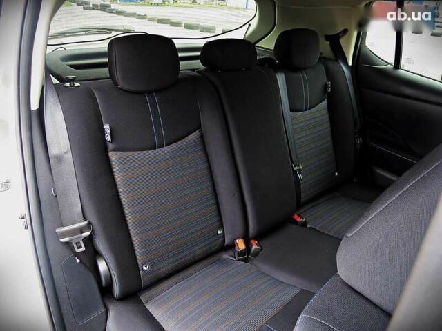 Ніссан Ліф, об'ємом двигуна 0 л та пробігом 30 тис. км за 14900 $, фото 17 на Automoto.ua