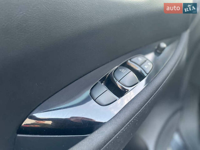 Ніссан Ліф, об'ємом двигуна 0 л та пробігом 27 тис. км за 13500 $, фото 31 на Automoto.ua