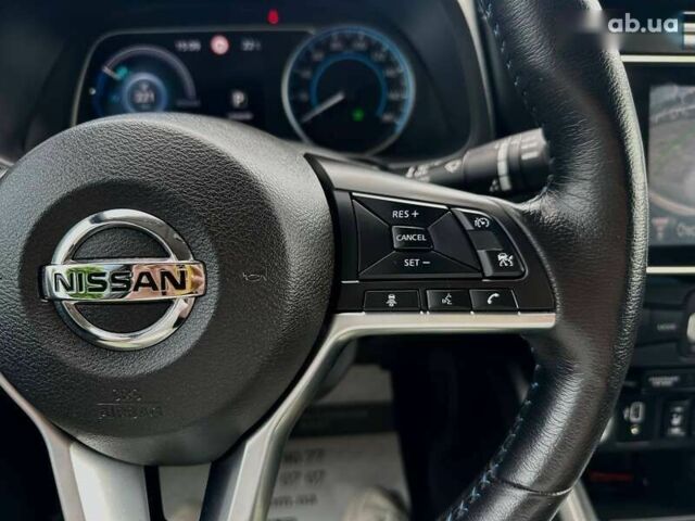 Ниссан Лиф, объемом двигателя 0 л и пробегом 115 тыс. км за 12800 $, фото 20 на Automoto.ua