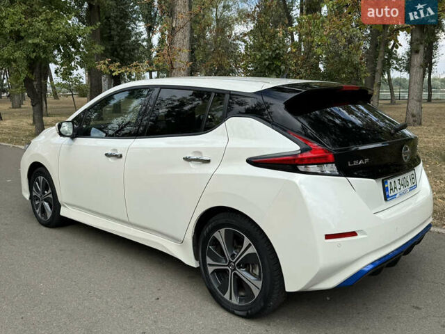 Ниссан Лиф, объемом двигателя 0 л и пробегом 33 тыс. км за 17300 $, фото 3 на Automoto.ua