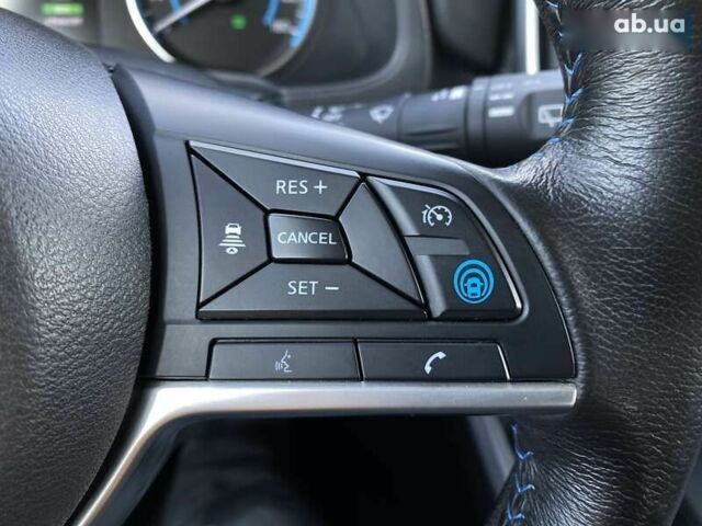 Ниссан Лиф, объемом двигателя 0 л и пробегом 105 тыс. км за 16100 $, фото 3 на Automoto.ua