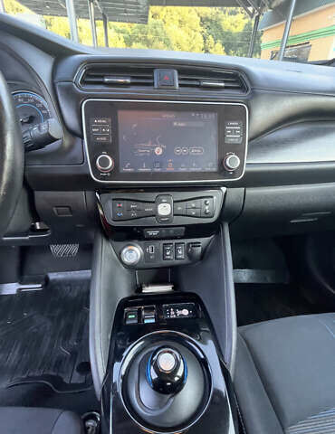 Ниссан Лиф, объемом двигателя 0 л и пробегом 69 тыс. км за 13150 $, фото 25 на Automoto.ua