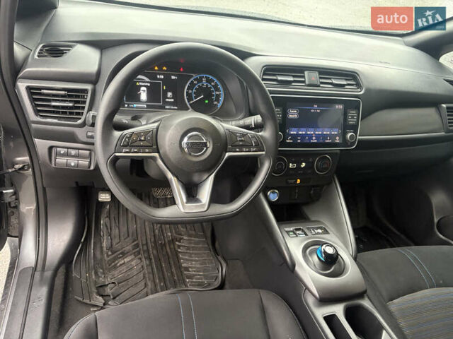 Ниссан Лиф, объемом двигателя 0 л и пробегом 100 тыс. км за 10800 $, фото 3 на Automoto.ua