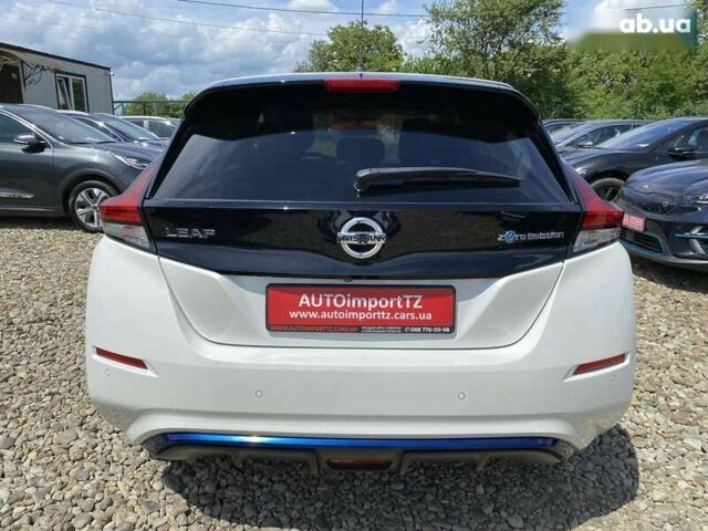 Ниссан Лиф, объемом двигателя 0 л и пробегом 105 тыс. км за 16100 $, фото 15 на Automoto.ua