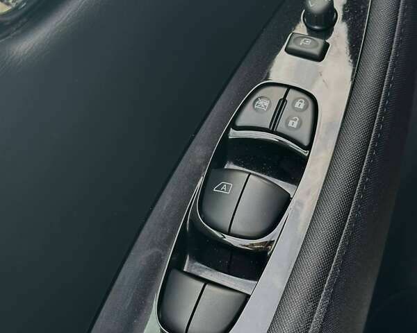 Ниссан Лиф, объемом двигателя 0 л и пробегом 115 тыс. км за 12800 $, фото 12 на Automoto.ua