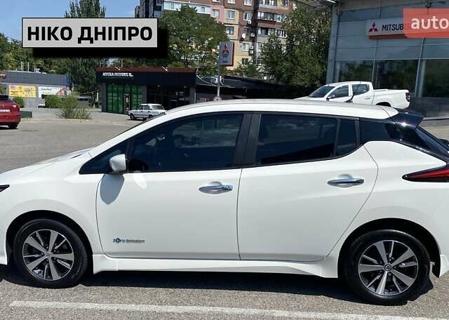 Ніссан Ліф, об'ємом двигуна 0 л та пробігом 62 тис. км за 16900 $, фото 1 на Automoto.ua