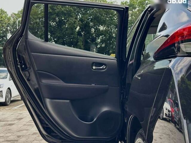 Ниссан Лиф, объемом двигателя 0 л и пробегом 115 тыс. км за 12800 $, фото 15 на Automoto.ua