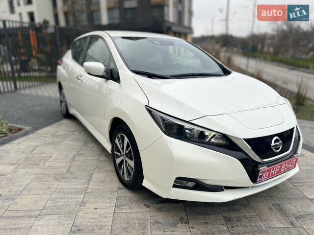 Ніссан Ліф, об'ємом двигуна 0 л та пробігом 32 тис. км за 13999 $, фото 17 на Automoto.ua