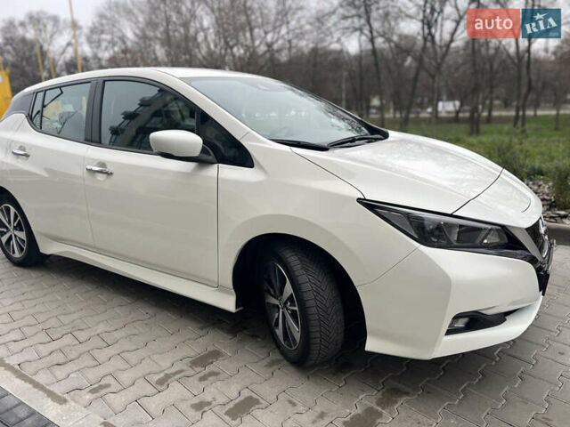 Ніссан Ліф, об'ємом двигуна 0 л та пробігом 32 тис. км за 13999 $, фото 1 на Automoto.ua