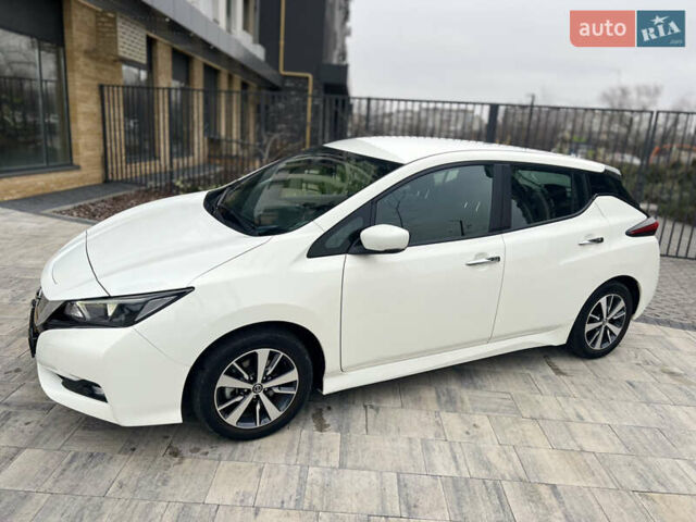 Ніссан Ліф, об'ємом двигуна 0 л та пробігом 32 тис. км за 13999 $, фото 15 на Automoto.ua