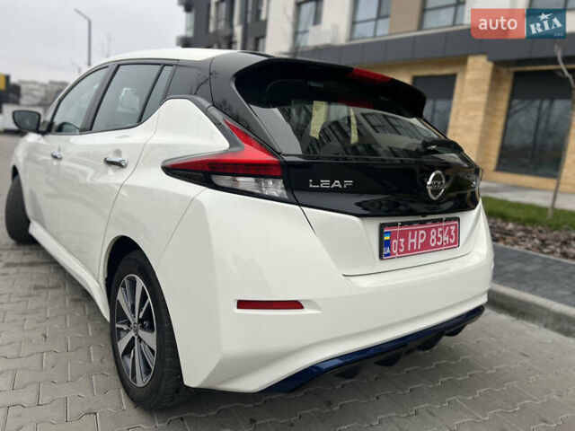 Ніссан Ліф, об'ємом двигуна 0 л та пробігом 32 тис. км за 13999 $, фото 5 на Automoto.ua