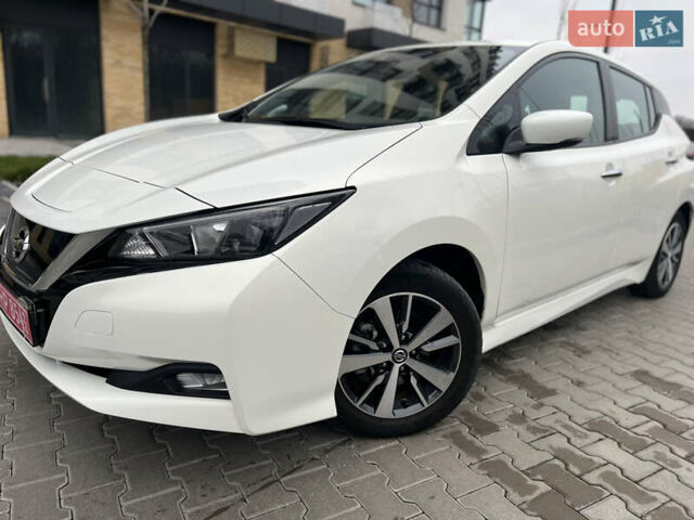 Ніссан Ліф, об'ємом двигуна 0 л та пробігом 32 тис. км за 13999 $, фото 8 на Automoto.ua