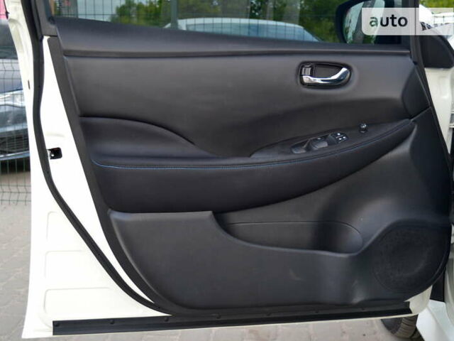 Ниссан Лиф, объемом двигателя 0 л и пробегом 31 тыс. км за 18855 $, фото 25 на Automoto.ua