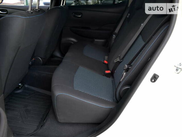 Ниссан Лиф, объемом двигателя 0 л и пробегом 31 тыс. км за 18855 $, фото 29 на Automoto.ua