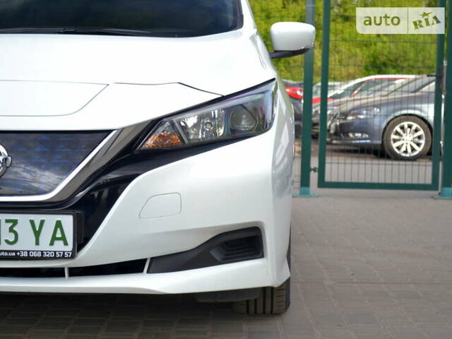 Ниссан Лиф, объемом двигателя 0 л и пробегом 31 тыс. км за 18855 $, фото 10 на Automoto.ua