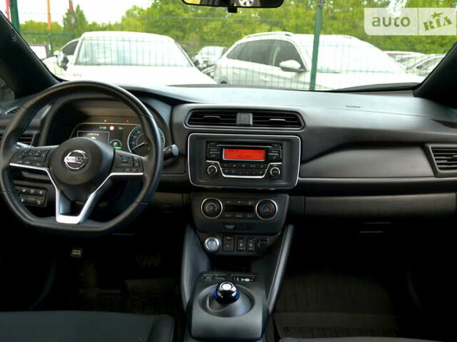 Ниссан Лиф, объемом двигателя 0 л и пробегом 31 тыс. км за 18855 $, фото 52 на Automoto.ua