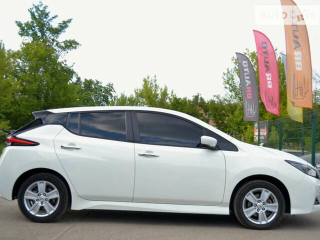 Ниссан Лиф, объемом двигателя 0 л и пробегом 31 тыс. км за 18855 $, фото 24 на Automoto.ua