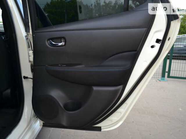 Ниссан Лиф, объемом двигателя 0 л и пробегом 31 тыс. км за 18855 $, фото 30 на Automoto.ua