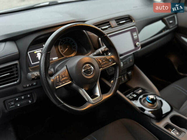 Ниссан Лиф, объемом двигателя 0 л и пробегом 53 тыс. км за 15700 $, фото 26 на Automoto.ua