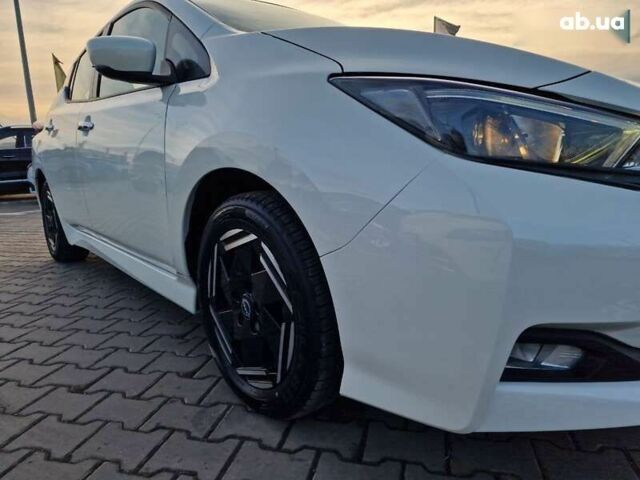 Ніссан Ліф, об'ємом двигуна 0 л та пробігом 93 тис. км за 14600 $, фото 5 на Automoto.ua