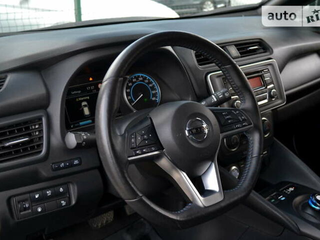 Ниссан Лиф, объемом двигателя 0 л и пробегом 31 тыс. км за 18855 $, фото 26 на Automoto.ua
