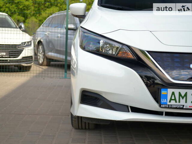 Ниссан Лиф, объемом двигателя 0 л и пробегом 31 тыс. км за 18855 $, фото 9 на Automoto.ua