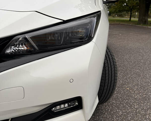 Ниссан Лиф, объемом двигателя 0 л и пробегом 44 тыс. км за 20000 $, фото 1 на Automoto.ua